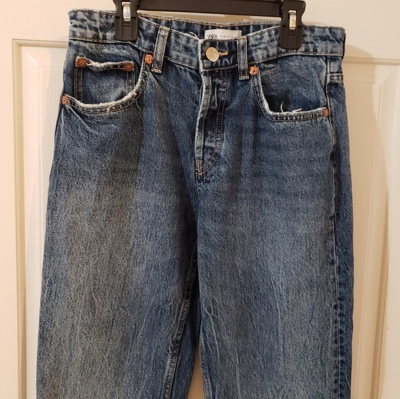 Zara size 4 - Picture 3 of 7